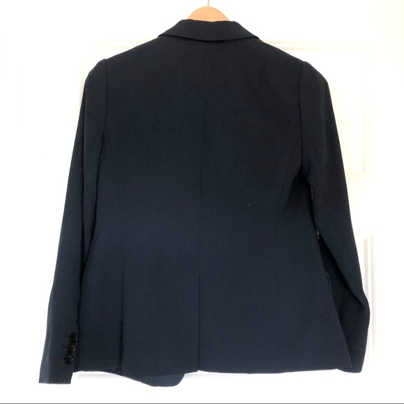 Banana republic navy blazer - Picture 3 of 7